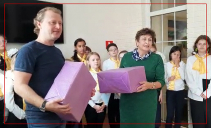 Члены Общественной палаты г.о.Красногорск совместно с гимназией 6 приняли участие в празднике - дне пожилого человека