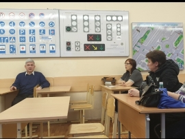 По инициативе члена Общественной палаты М. Кочеводовой, состоялась встреча 14.03 на тему раздельного сбора коммунальных отходов